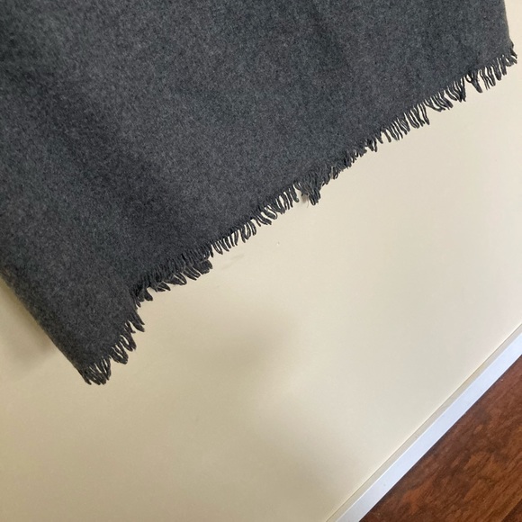 Eddie Bauer long wool skirt with pockets! - Picture 2 of 5